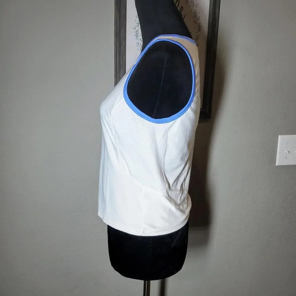 Nike Dri-Fit Women's Workout Tank Top Size Medium White and Blue NWOT - Picture 8 of 11